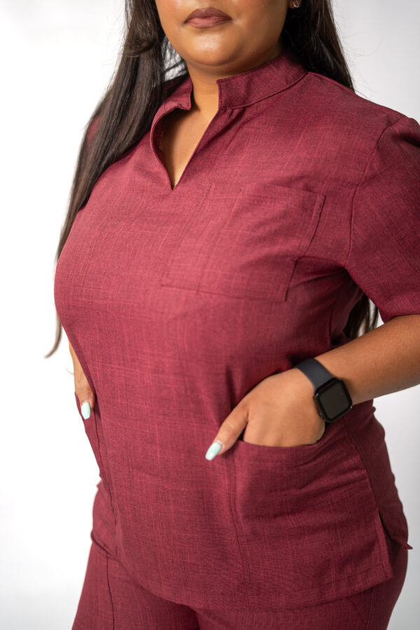 Mandarin linen scrub top for women - maroon