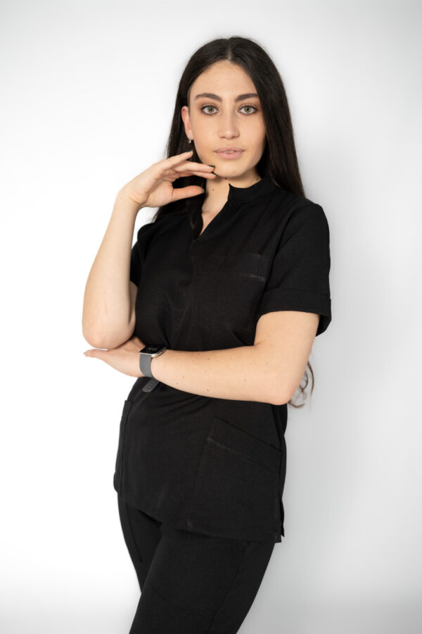 Mandarin stretch scrub top for women - black